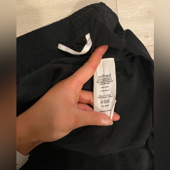 Wilfred free silk shorts - Picture 4 of 4